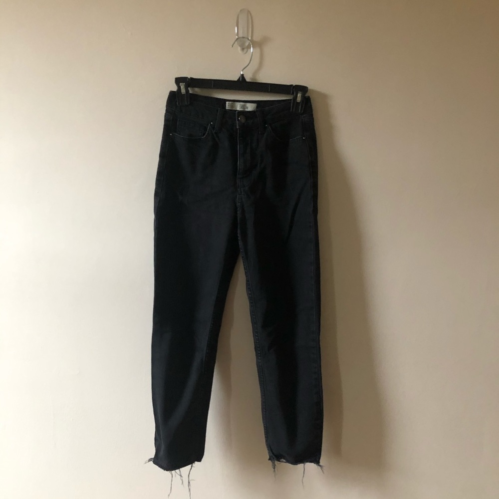 Topshop Raw Hem Washed Black High Waisted Jeans - Picture 4 of 4